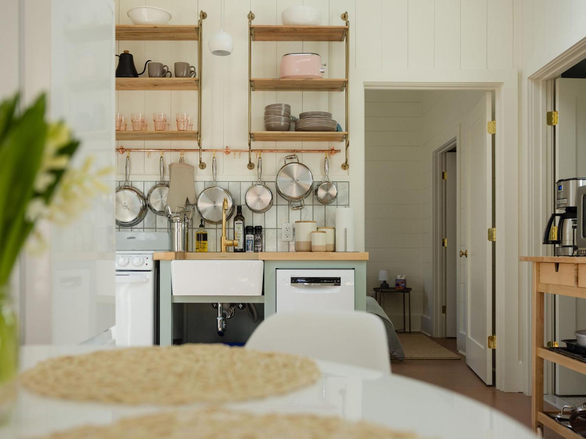 ברלינגטון Queen City Bungalow & Cottages מראה חיצוני תמונה